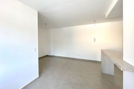 Apartamento à venda com 77m², 3 quartos e 2 vagasSala
