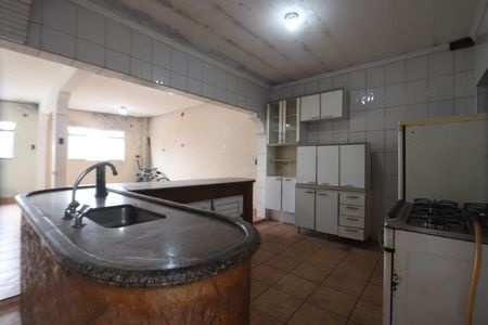 Casa à venda com 199m², 4 quartos e 2 vagasCozinha