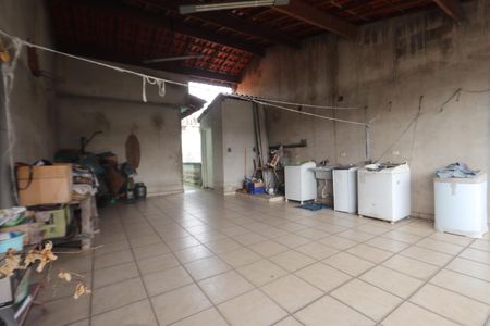 Casa à venda com 199m², 4 quartos e 2 vagasVaranda - Casa 2