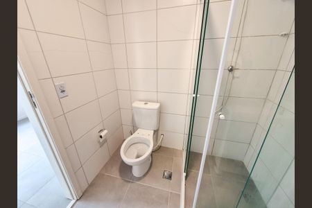 Apartamento para alugar com 60m², 2 quartos e sem vagaBanheiro
