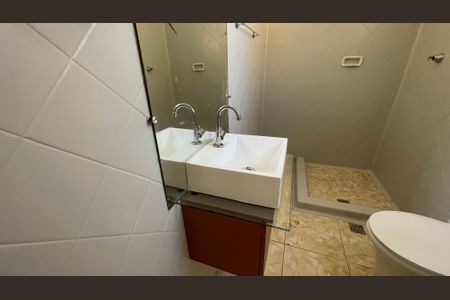 Apartamento para alugar com 30m², 1 quarto e sem vagaBanheiro