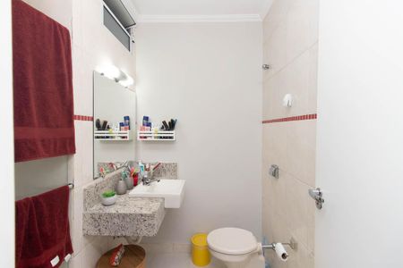 Casa à venda com 120m², 2 quartos e 1 vagaBanheiro