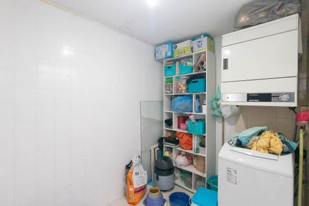 Casa à venda com 120m², 2 quartos e 1 vagaÁrea de Serviço
