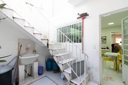 Casa à venda com 120m², 2 quartos e 1 vagaÁrea de Serviço