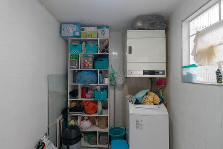 Casa à venda com 120m², 2 quartos e 1 vagaÁrea de Serviço