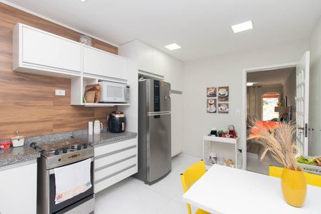 Casa à venda com 120m², 2 quartos e 1 vagaCozinha