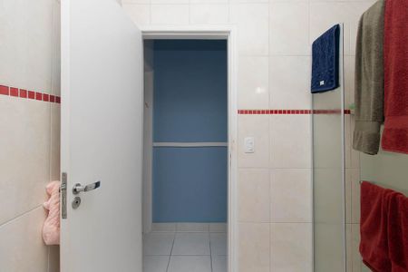 Casa à venda com 120m², 2 quartos e 1 vagaBanheiro