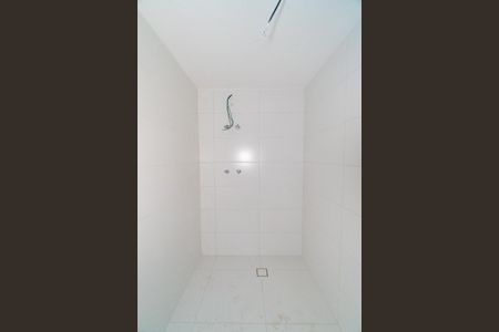 Banheiro de kitnet/studio para alugar com 1 quarto, 27m² em Vila Clementino, São Paulo