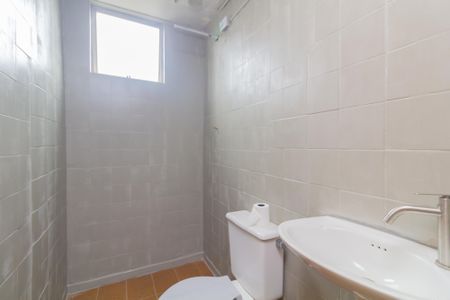 Apartamento para alugar com 44m², 2 quartos e sem vagaBanheiro