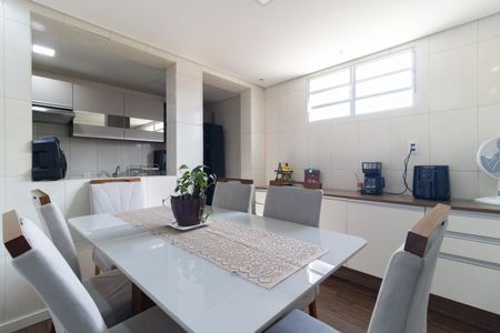 Casa de condomínio à venda com 75m², 2 quartos e 1 vaga Casa de condomínio à venda com 75m², 2 quartos e 1 vagaCozinha