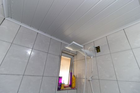 Casa de condomínio à venda com 75m², 2 quartos e 1 vaga Casa de condomínio à venda com 75m², 2 quartos e 1 vagaBanheiro