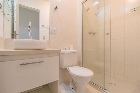 Apartamento à venda com 76m², 2 quartos e 2 vagasBanheiro Social