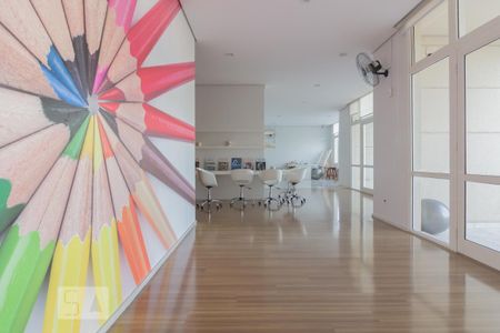 Apartamento à venda com 76m², 2 quartos e 2 vagasÁrea Comum