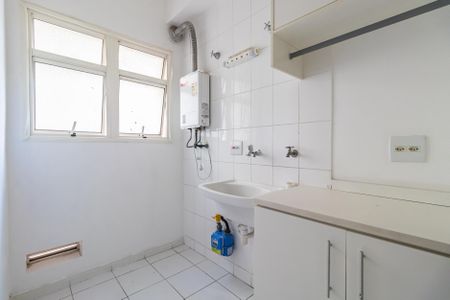 Apartamento à venda com 76m², 2 quartos e 2 vagasÀrea de Serviço