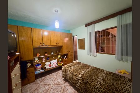 Casa à venda com 150m², 3 quartos e 2 vagas Casa à venda com 150m², 3 quartos e 2 vagasQuarto 2