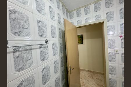 Casa à venda com 150m², 3 quartos e 2 vagas Casa à venda com 150m², 3 quartos e 2 vagasBanheiro