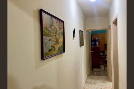 Casa à venda com 150m², 3 quartos e 2 vagas Casa à venda com 150m², 3 quartos e 2 vagasCorredor