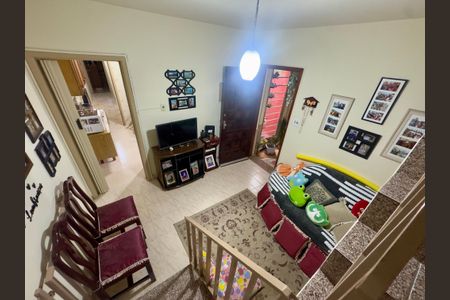 Casa à venda com 150m², 3 quartos e 2 vagas Casa à venda com 150m², 3 quartos e 2 vagasSala 1