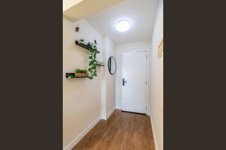 Apartamento à venda com 74m², 2 quartos e 1 vaga Apartamento à venda com 74m², 2 quartos e 1 vagaSala