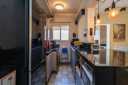 Apartamento à venda com 74m², 2 quartos e 1 vaga Apartamento à venda com 74m², 2 quartos e 1 vagaCozinha