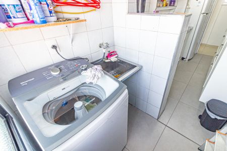 Apartamento à venda com 50m², 2 quartos e 1 vaga Apartamento à venda com 50m², 2 quartos e 1 vagaÁrea de Serviço