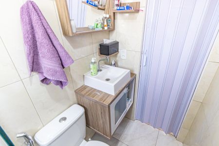 Apartamento à venda com 50m², 2 quartos e 1 vaga Apartamento à venda com 50m², 2 quartos e 1 vagaBanheiro