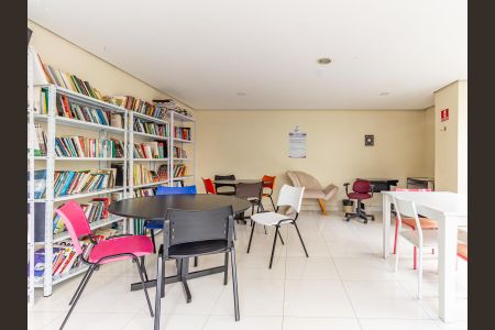 Apartamento à venda com 50m², 2 quartos e 1 vaga Apartamento à venda com 50m², 2 quartos e 1 vagaÁrea comum - Sala de Leitura