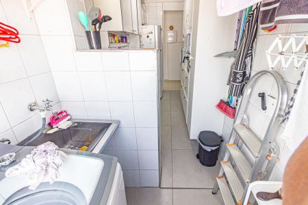 Apartamento à venda com 50m², 2 quartos e 1 vaga Apartamento à venda com 50m², 2 quartos e 1 vagaÁrea de Serviço