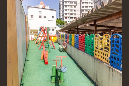 Apartamento à venda com 50m², 2 quartos e 1 vaga Apartamento à venda com 50m², 2 quartos e 1 vagaÁrea comum - Playground