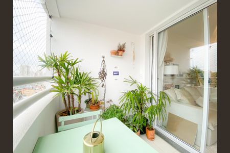 Apartamento para alugar com 56m², 2 quartos e 2 vagasVaranda
