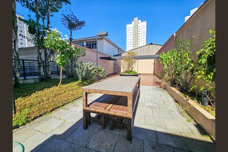 Apartamento à venda com 104m², 4 quartos e 2 vagas Apartamento à venda com 104m², 4 quartos e 2 vagasÁrea comum - Churrasqueira