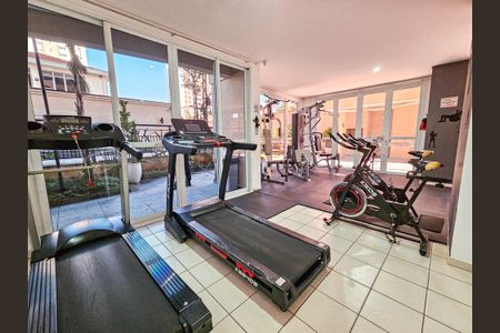 Apartamento à venda com 104m², 4 quartos e 2 vagas Apartamento à venda com 104m², 4 quartos e 2 vagasAcademia