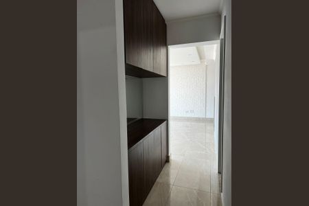 Apartamento à venda com 70m², 3 quartos e 1 vaga Apartamento à venda com 70m², 3 quartos e 1 vagaCorredor