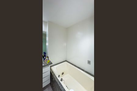 Apartamento à venda com 178m², 3 quartos e 3 vagas Apartamento à venda com 178m², 3 quartos e 3 vagasBanheiro da Suíte 3