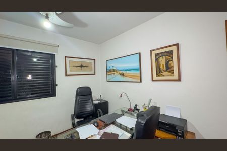 Apartamento à venda com 178m², 3 quartos e 3 vagas Apartamento à venda com 178m², 3 quartos e 3 vagasQuarto Suíte