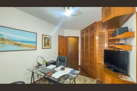 Apartamento à venda com 178m², 3 quartos e 3 vagas Apartamento à venda com 178m², 3 quartos e 3 vagasQuarto Suíte