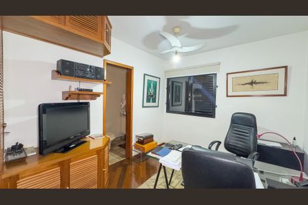 Apartamento à venda com 178m², 3 quartos e 3 vagas Apartamento à venda com 178m², 3 quartos e 3 vagasQuarto Suíte