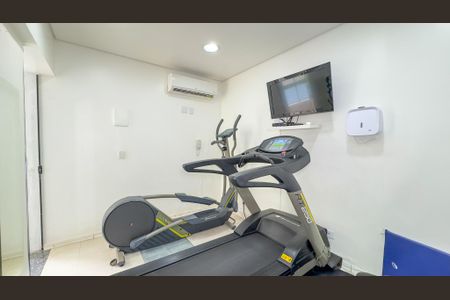 Apartamento à venda com 178m², 3 quartos e 3 vagas Apartamento à venda com 178m², 3 quartos e 3 vagasAcademia