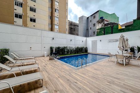 Studio para alugar com 27m², 1 quarto e sem vaga Studio para alugar com 27m², 1 quarto e sem vagaÁrea comum - Piscina