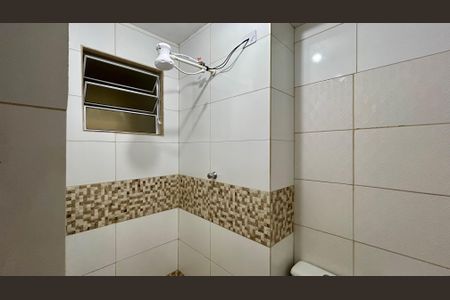 Banheiro de casa para alugar com 1 quarto, 28m² em Anita Garibaldi, Guarulhos