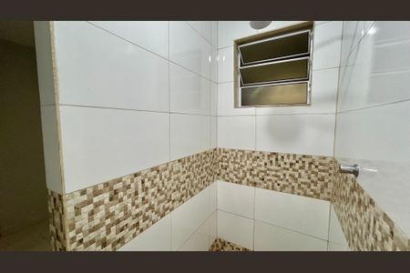 Banheiro de casa para alugar com 1 quarto, 28m² em Anita Garibaldi, Guarulhos