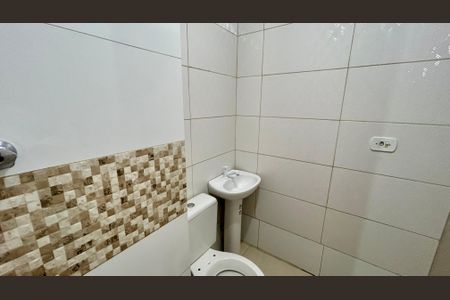Casa para alugar com 28m², 1 quarto e sem vagaBanheiro