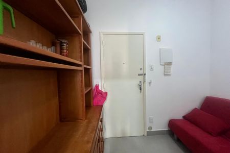 Sala  de apartamento para alugar com 1 quarto, 45m² em Copacabana, Rio de Janeiro