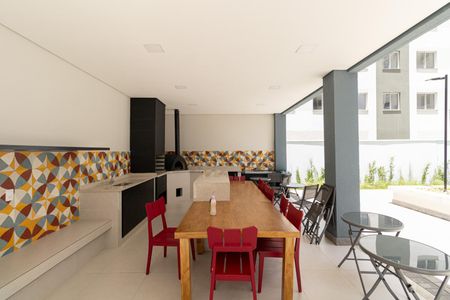 Apartamento para alugar com 40m², 2 quartos e sem vagaÁrea Comum - Churrasqueira 
