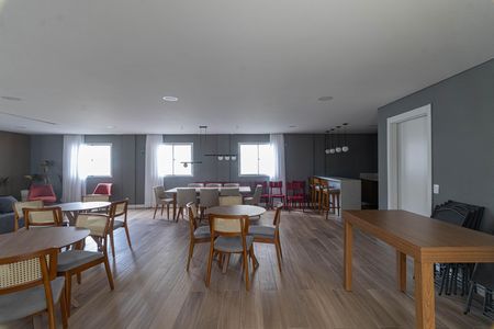 Apartamento para alugar com 40m², 2 quartos e sem vagaÁrea Comum - Salão de Festas 