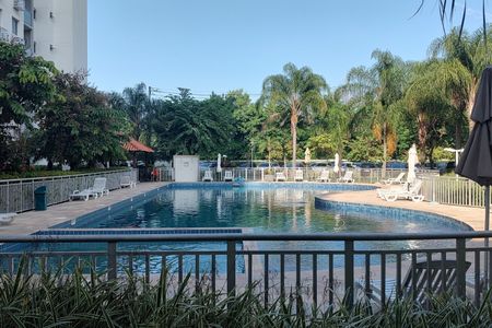 Apartamento à venda com 51m², 2 quartos e 1 vaga Apartamento à venda com 51m², 2 quartos e 1 vagaÁrea comum - Piscina