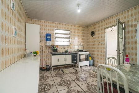Casa à venda com 300m², 7 quartos e 2 vagas Casa à venda com 300m², 7 quartos e 2 vagasCozinha 2