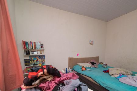 Casa à venda com 300m², 7 quartos e 2 vagas Casa à venda com 300m², 7 quartos e 2 vagasQuarto 3