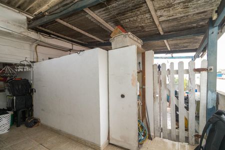 Casa à venda com 300m², 7 quartos e 2 vagas Casa à venda com 300m², 7 quartos e 2 vagasÁrea externa
