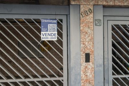 Casa à venda com 300m², 7 quartos e 2 vagas Casa à venda com 300m², 7 quartos e 2 vagasPlaca
